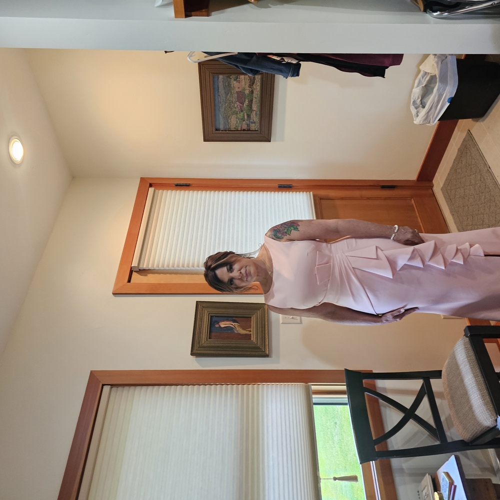 Elegant Pink Sleeveless Dress